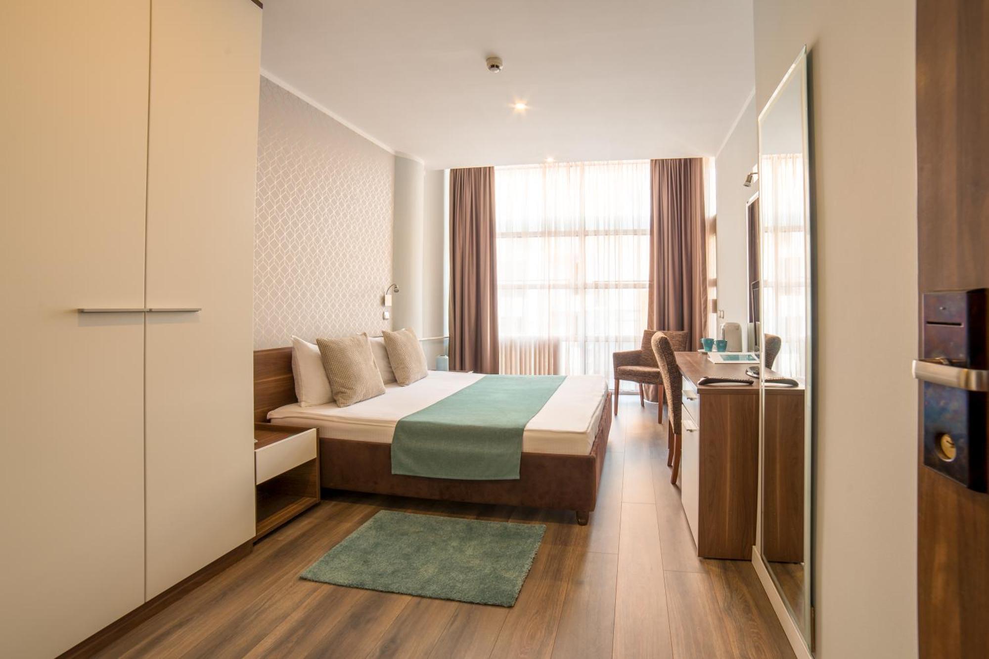 Balkan Hotel Garni Belgrad Zimmer foto