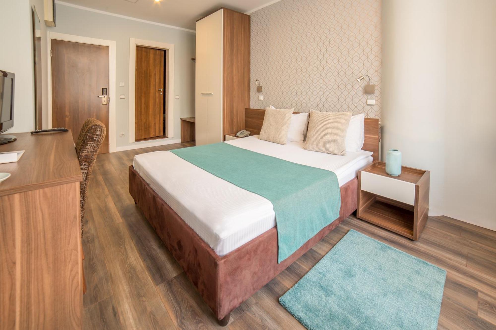 Balkan Hotel Garni Belgrad Exterior foto